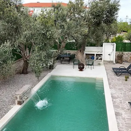 Otuken Stone House Private Heated Pool *