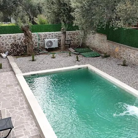 Villa Otuken Stone House Private Heated Pool